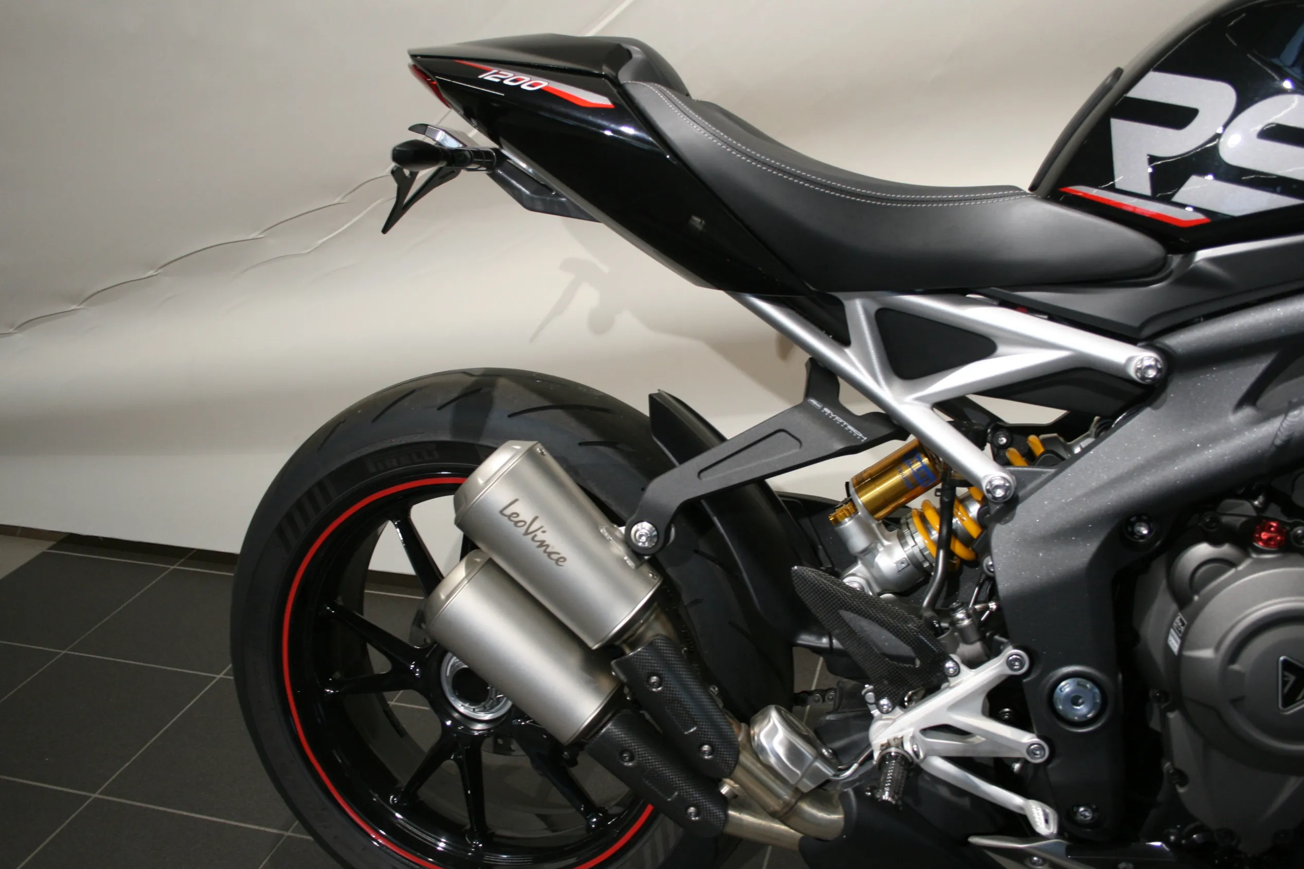 SPEED TRIPLE 1200 RS