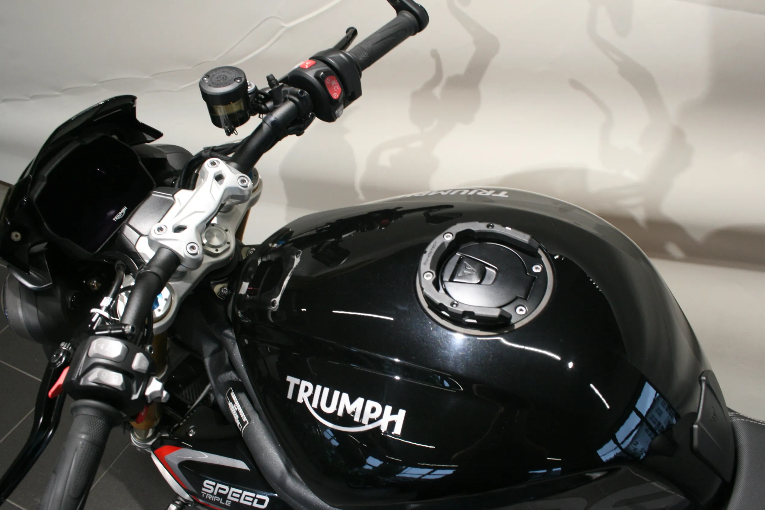 SPEED TRIPLE 1200 RS