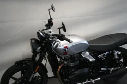 SPEED TWIN 900