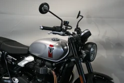 SPEED TWIN 900