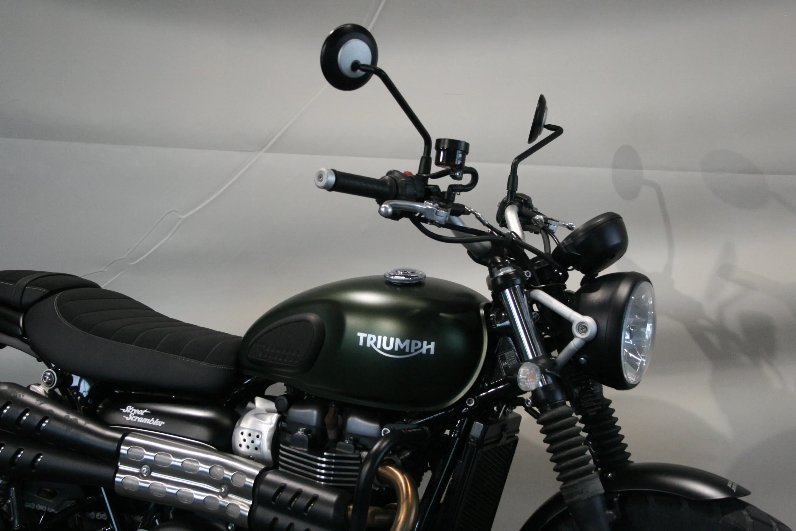 STREET SCRAMBLER