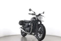 STREET TWIN 900