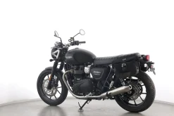 STREET TWIN 900