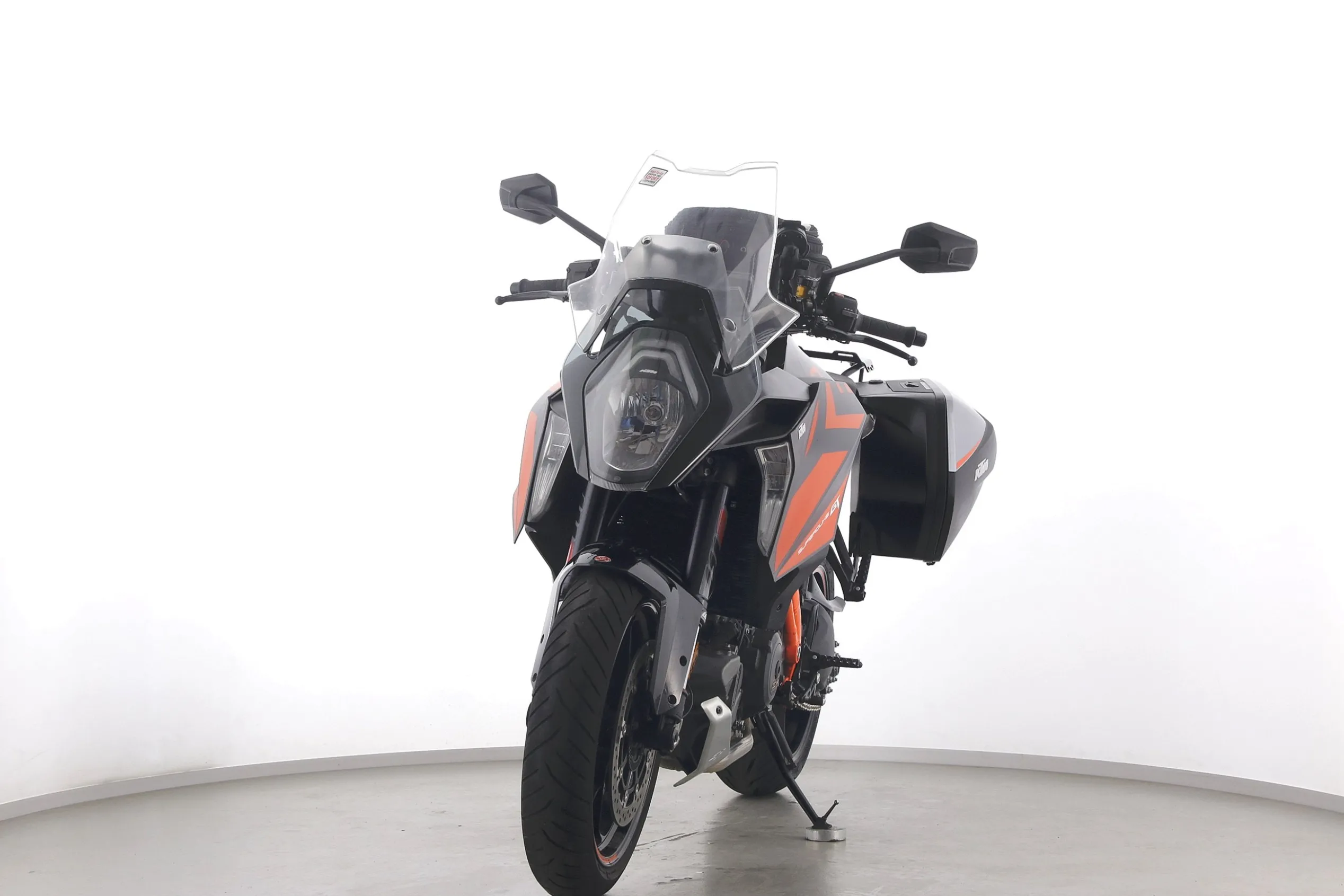 1290 SUPER DUKE GT