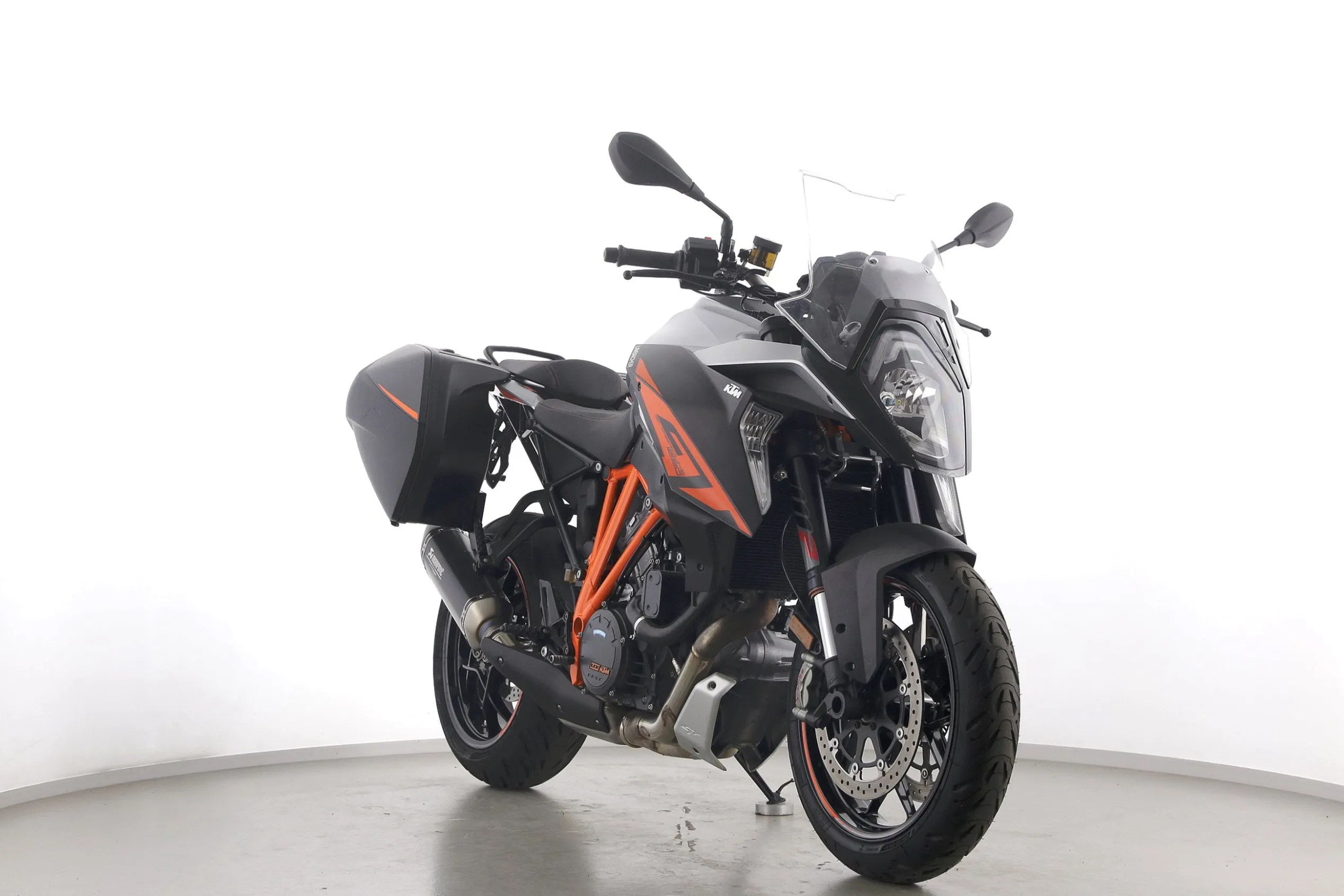 1290 SUPER DUKE GT