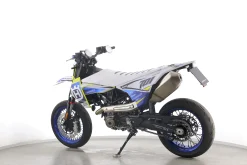 701 SUPERMOTO