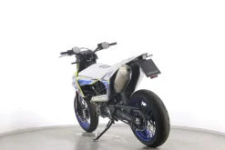 701 SUPERMOTO