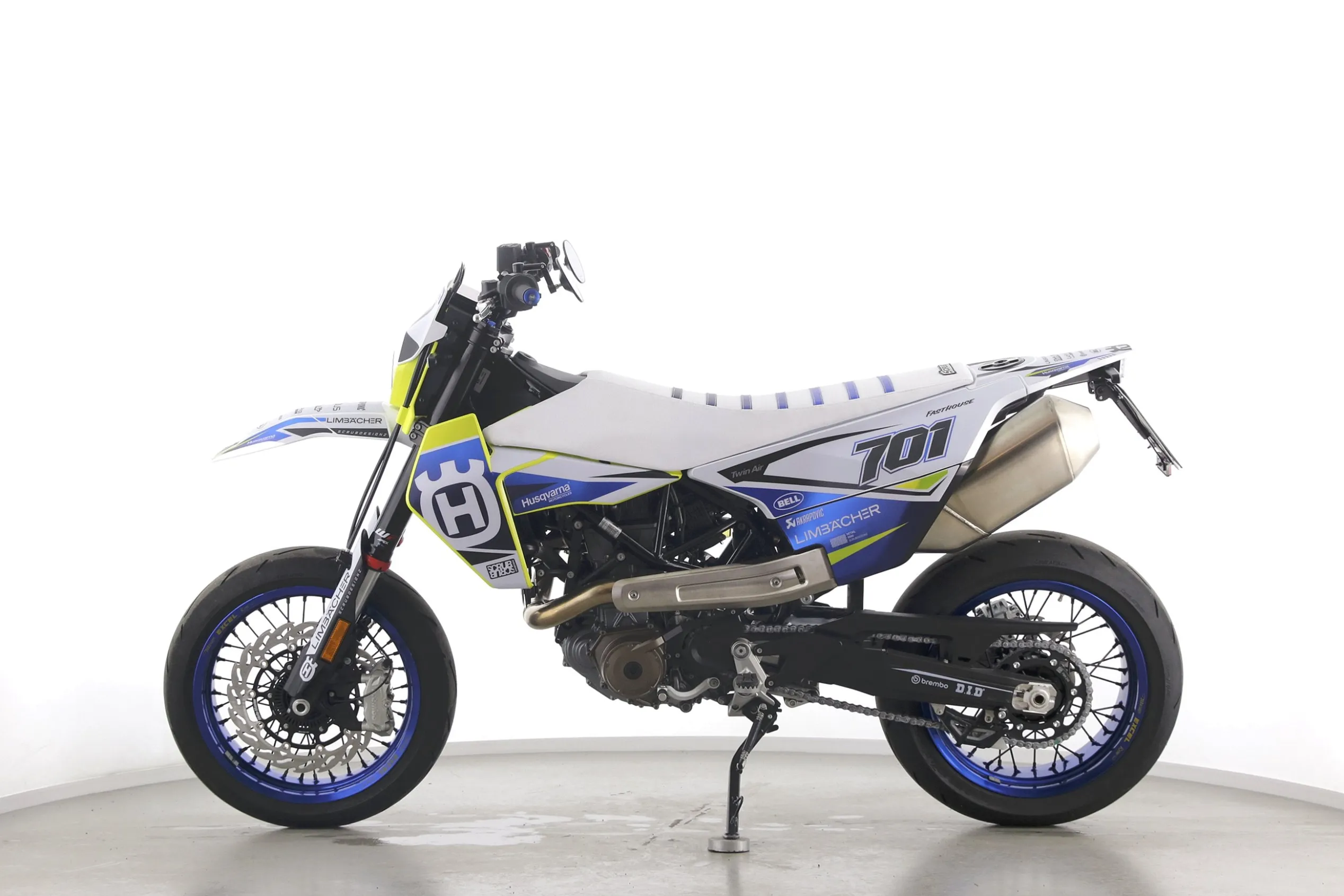 701 SUPERMOTO