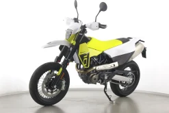 701 SUPERMOTO