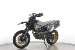 701 SUPERMOTO LLC