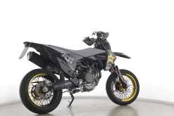 701 SUPERMOTO LLC