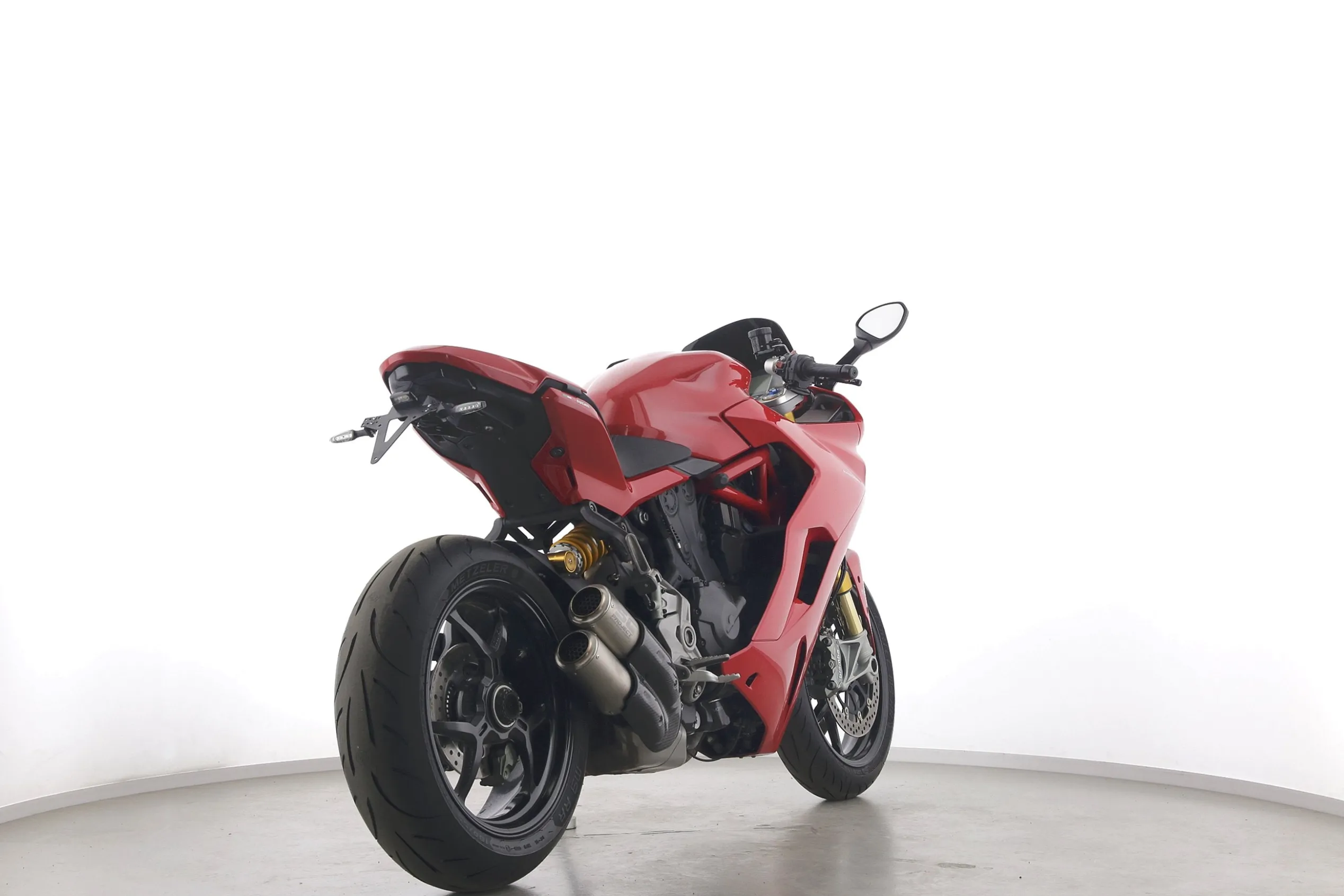 SUPERSPORT S