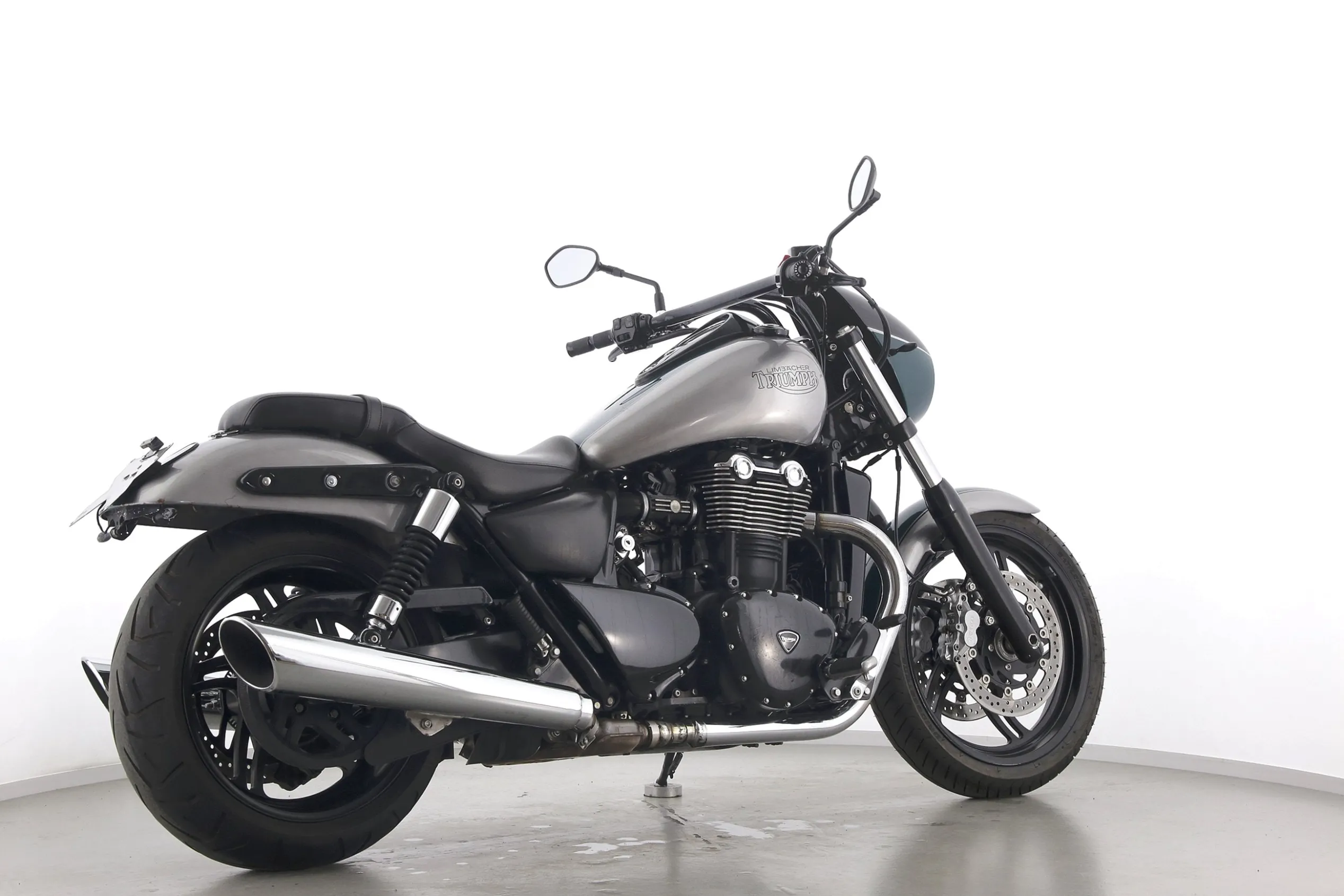 THUNDERBIRD 1600