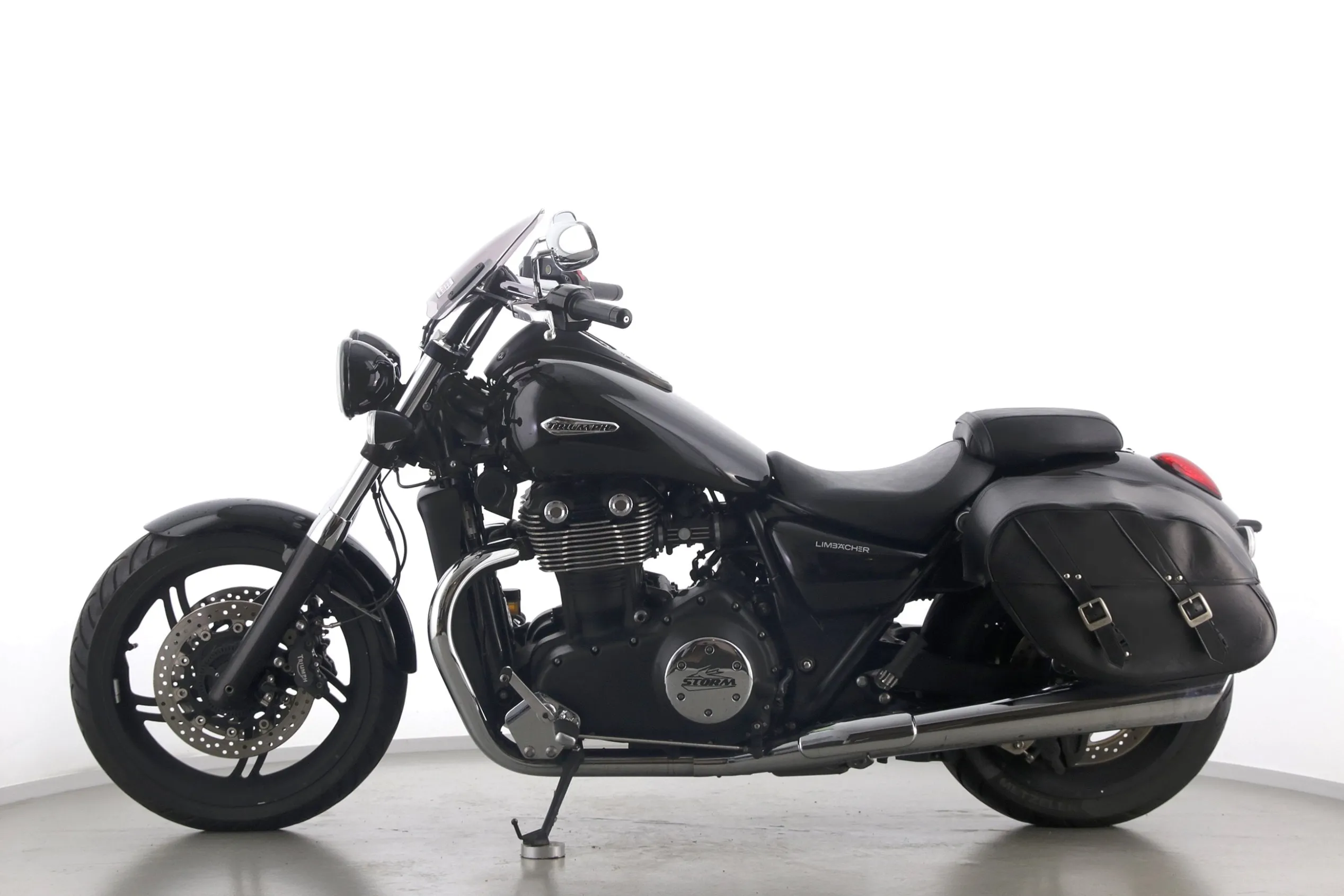 THUNDERBIRD 1700 STORM