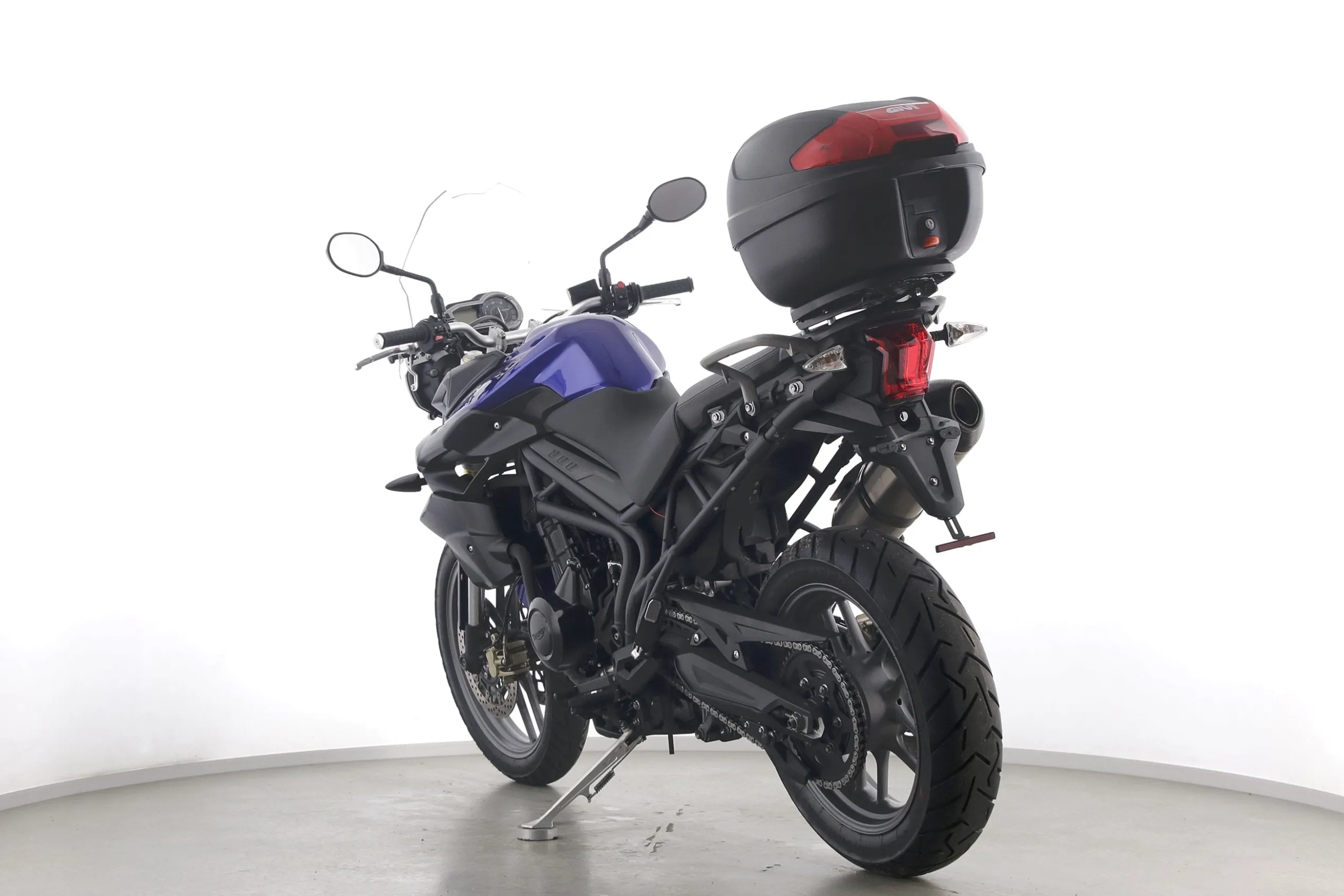 TIGER 800