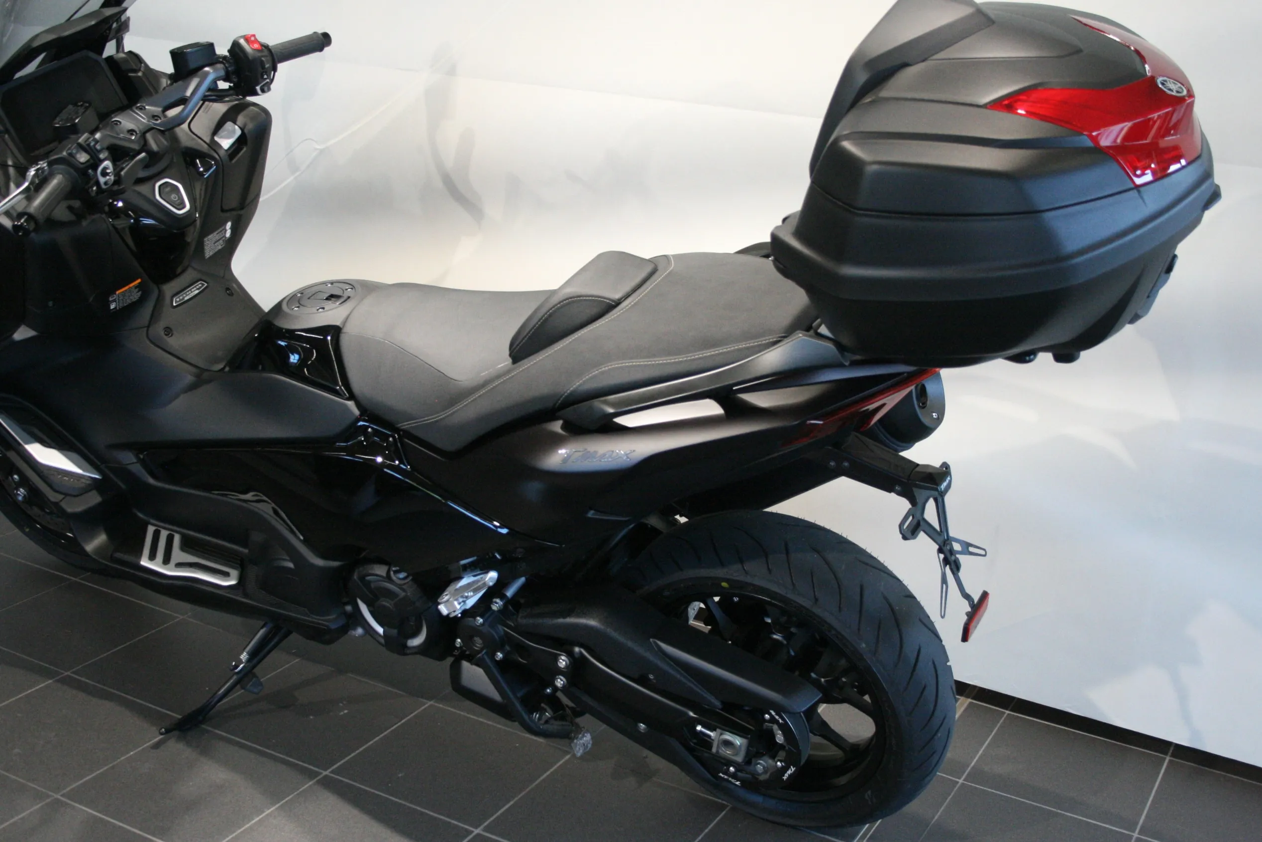 T-MAX TECH MAX