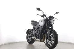 TRIDENT 660