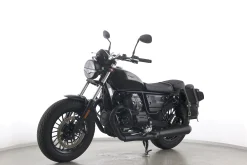 V9 BOBBER