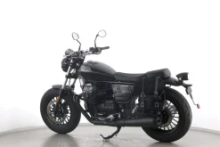 V9 BOBBER