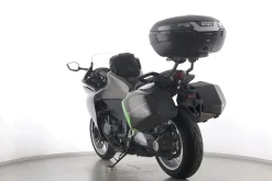 VFR 1200 F DCT