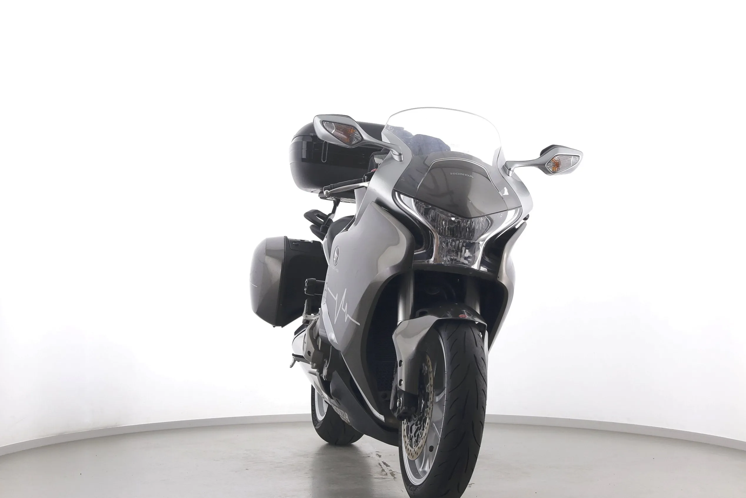 VFR 1200 F DCT