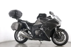 VFR 1200 F DCT