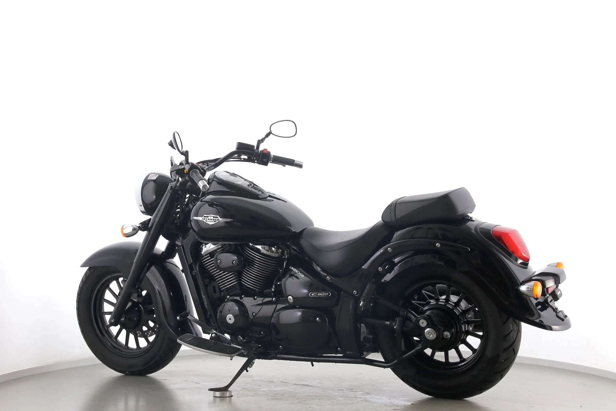 VL 800 C INTRUDER BLACK