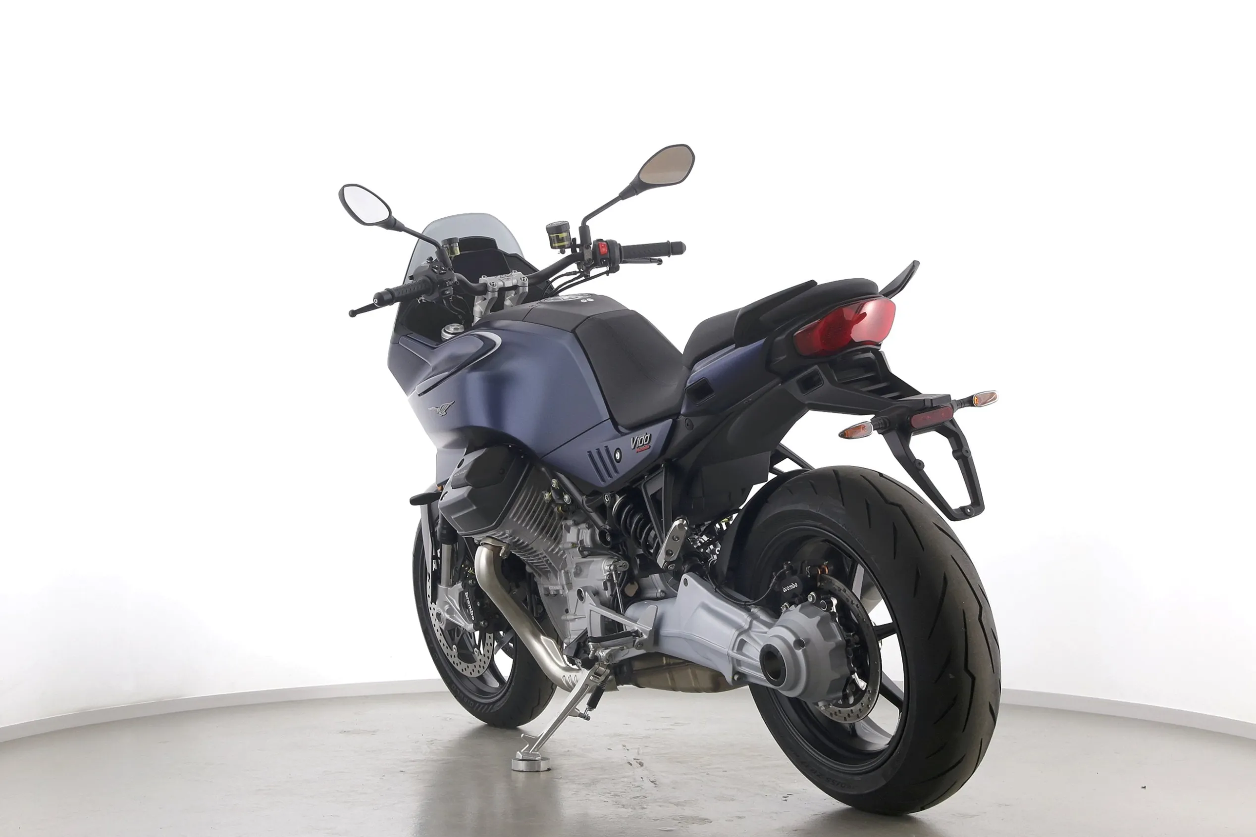 V100 MANDELLO