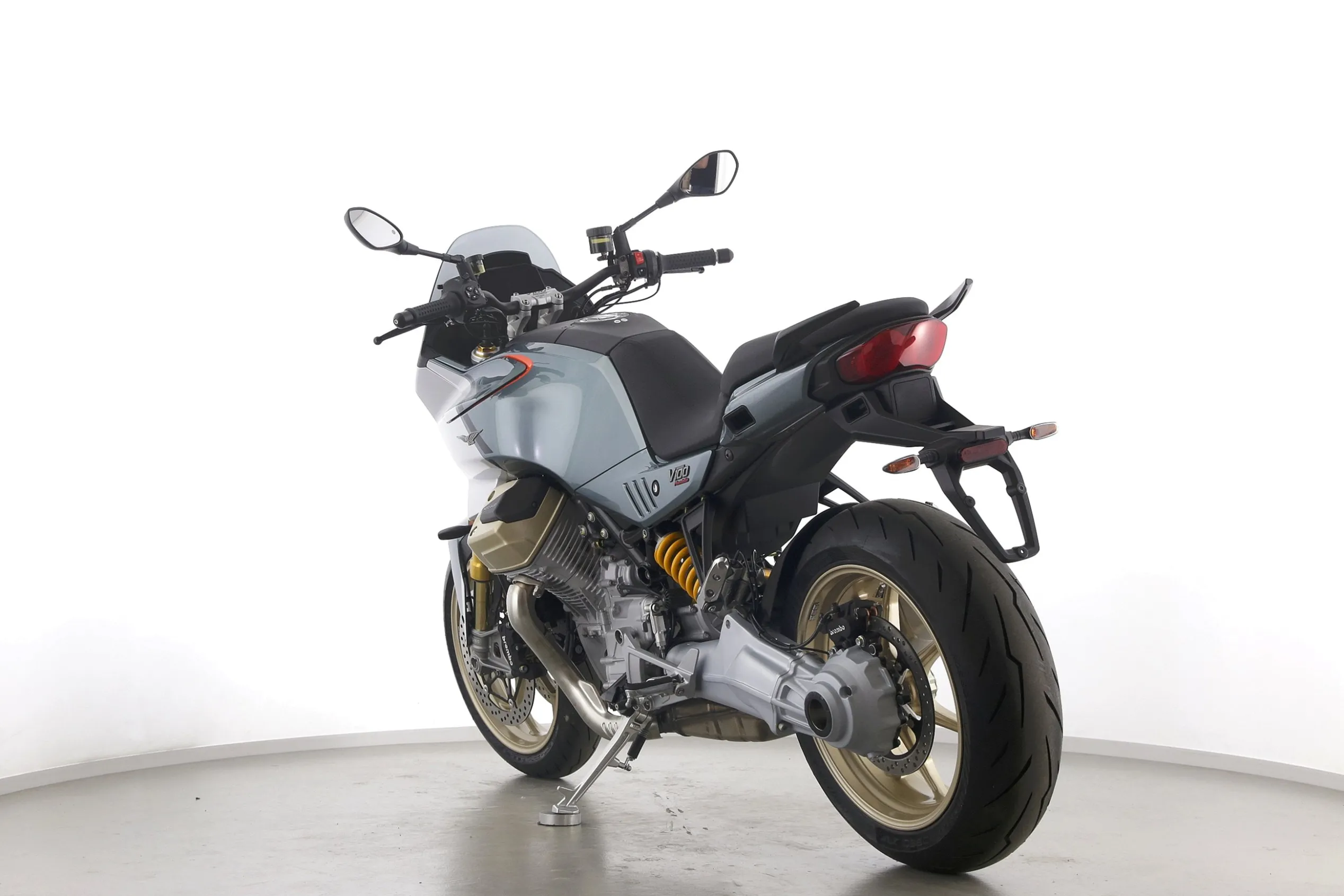 V100 MANDELLO S