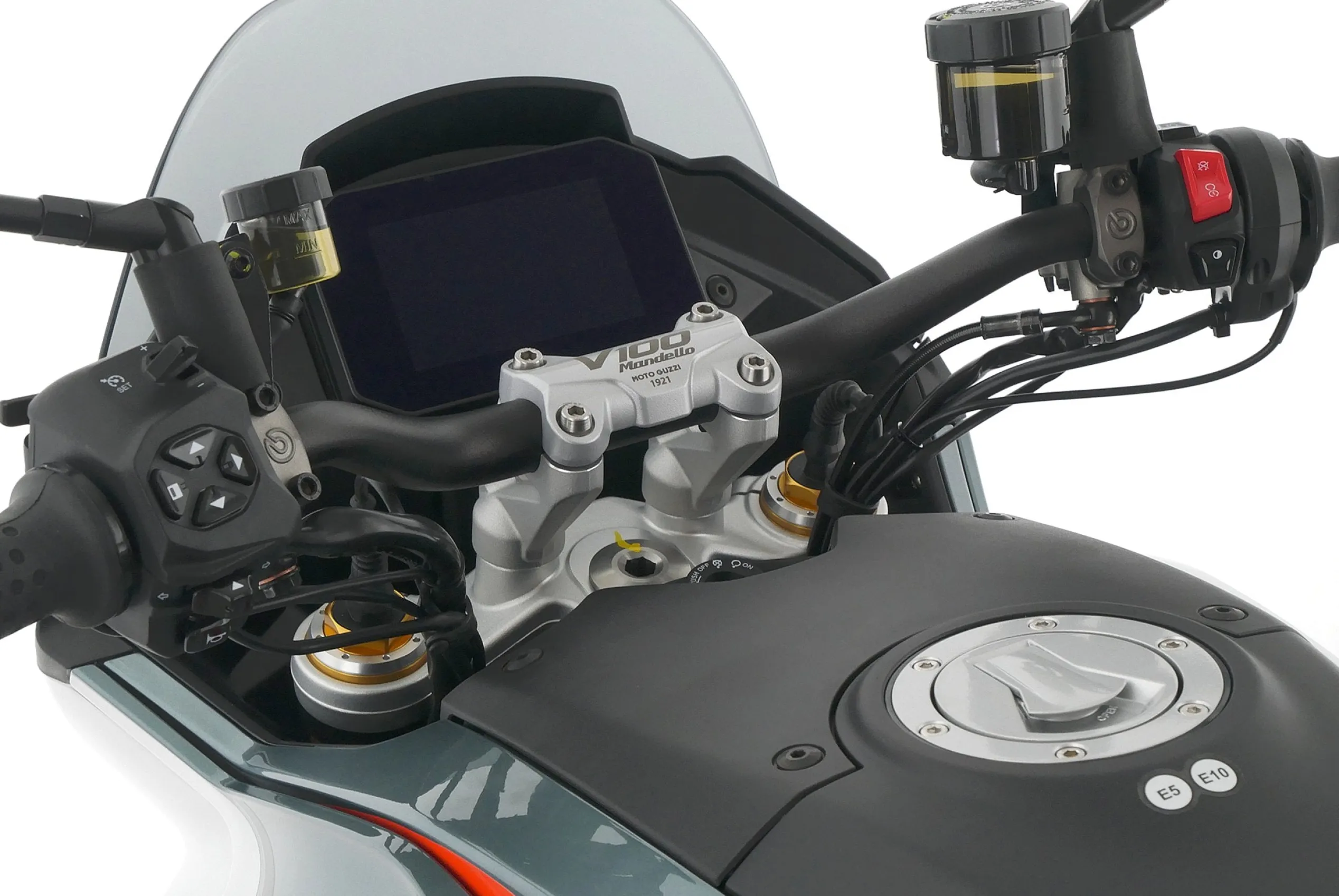 V100 MANDELLO S