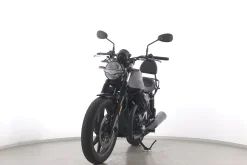 V7 STONE