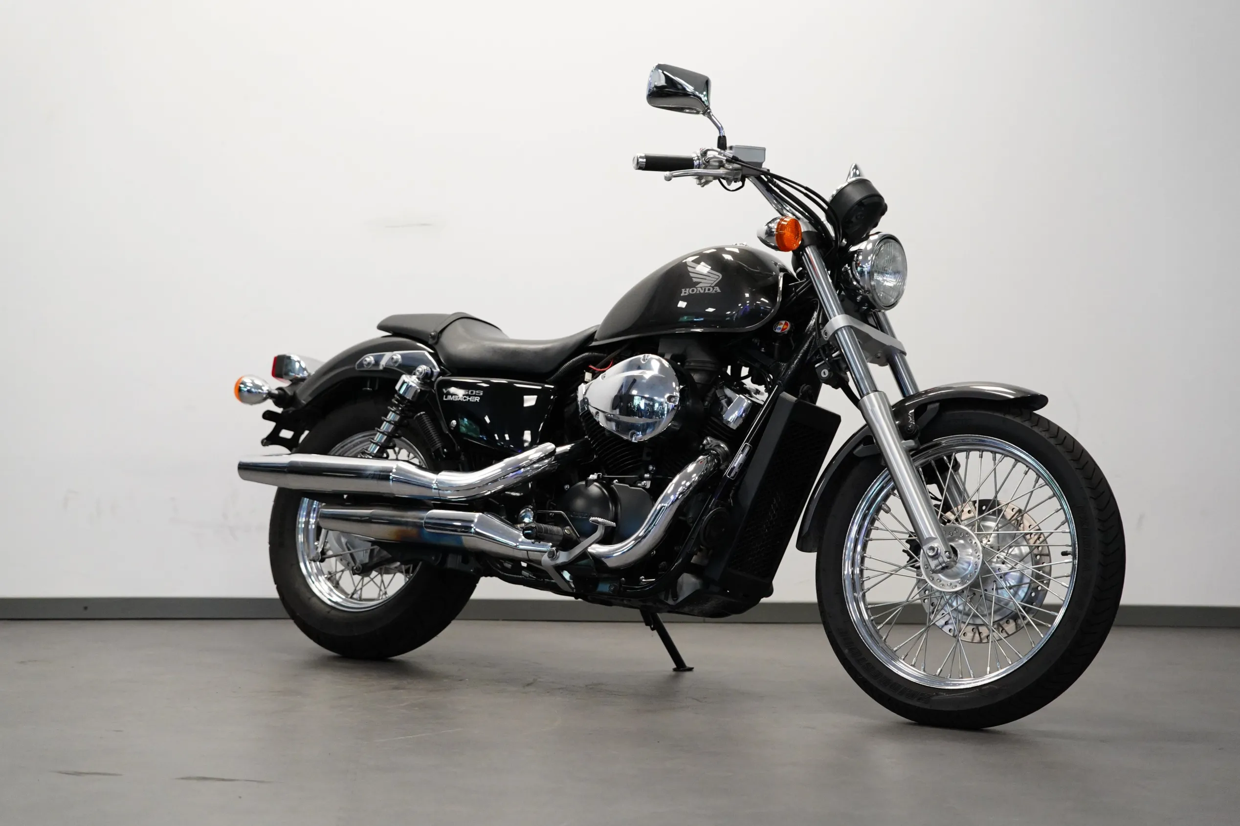 VT 750 S