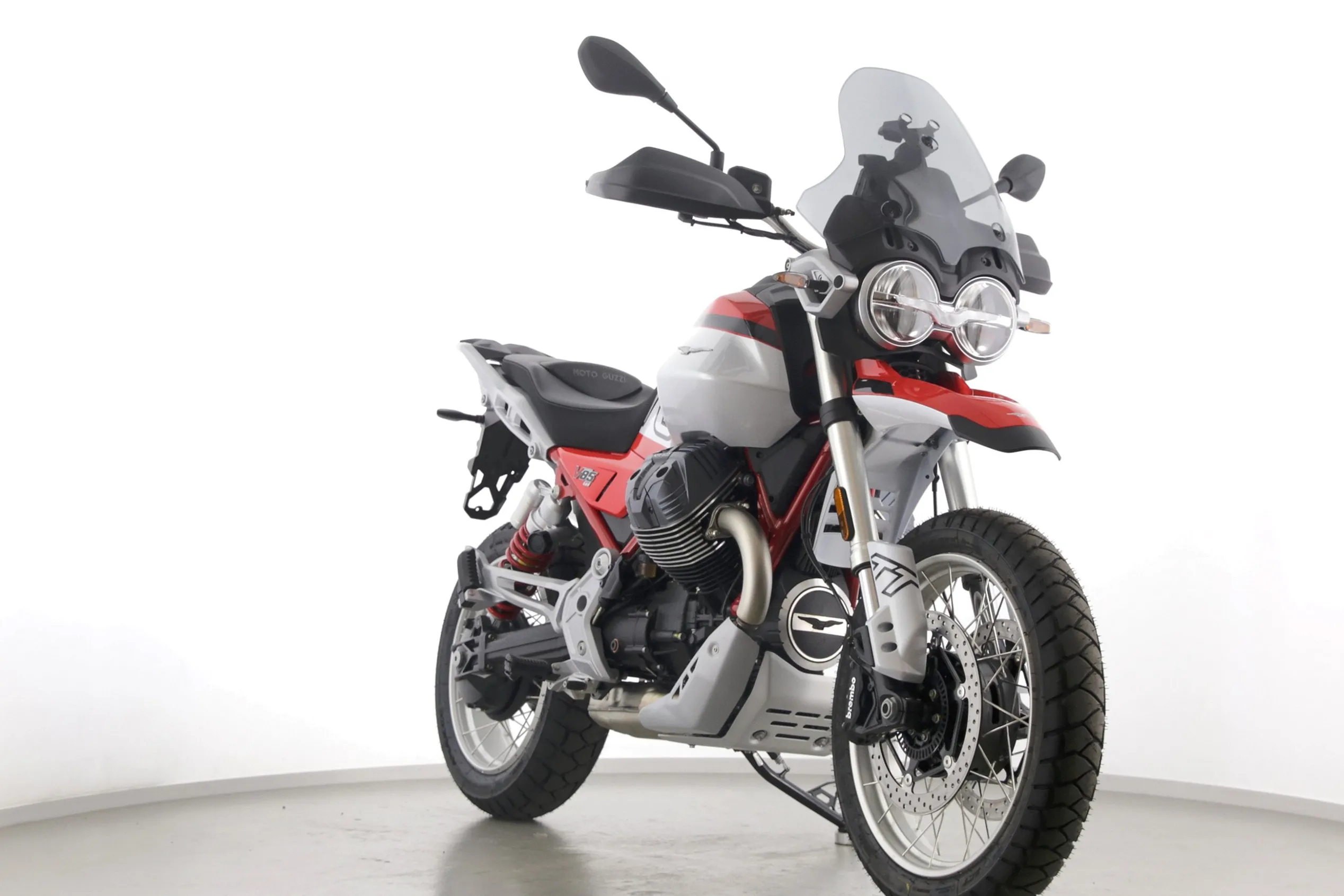 V85 TT