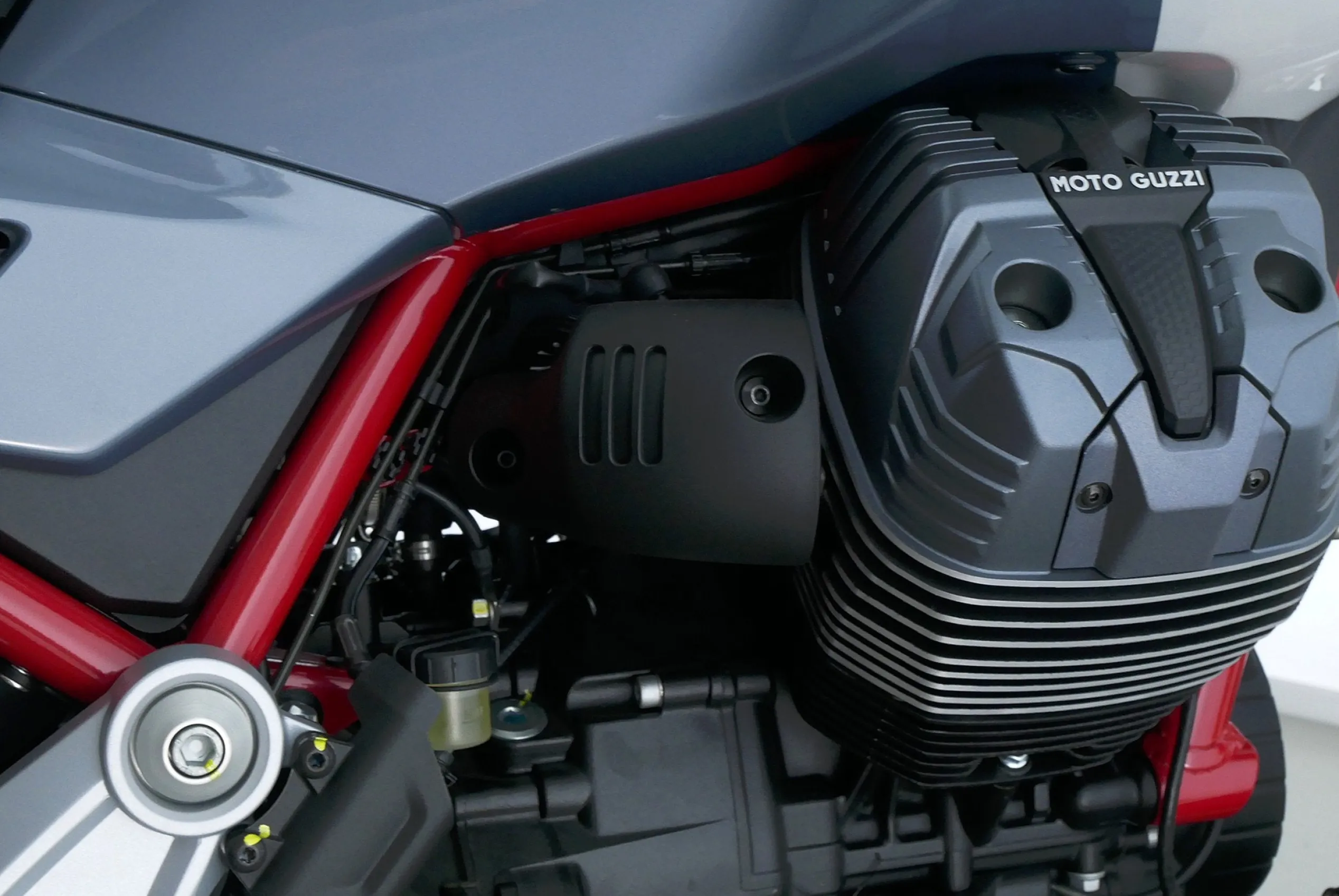 V85 TT