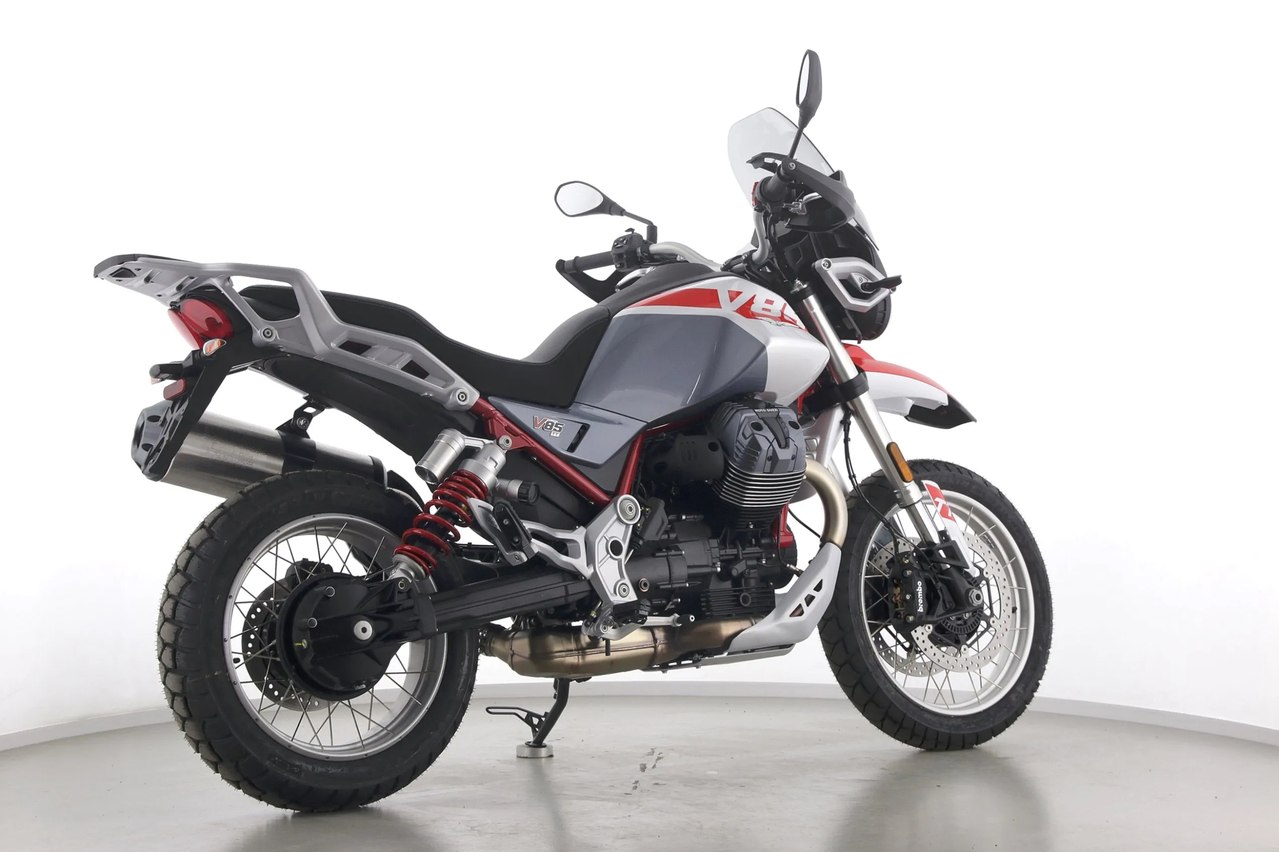 V85 TT