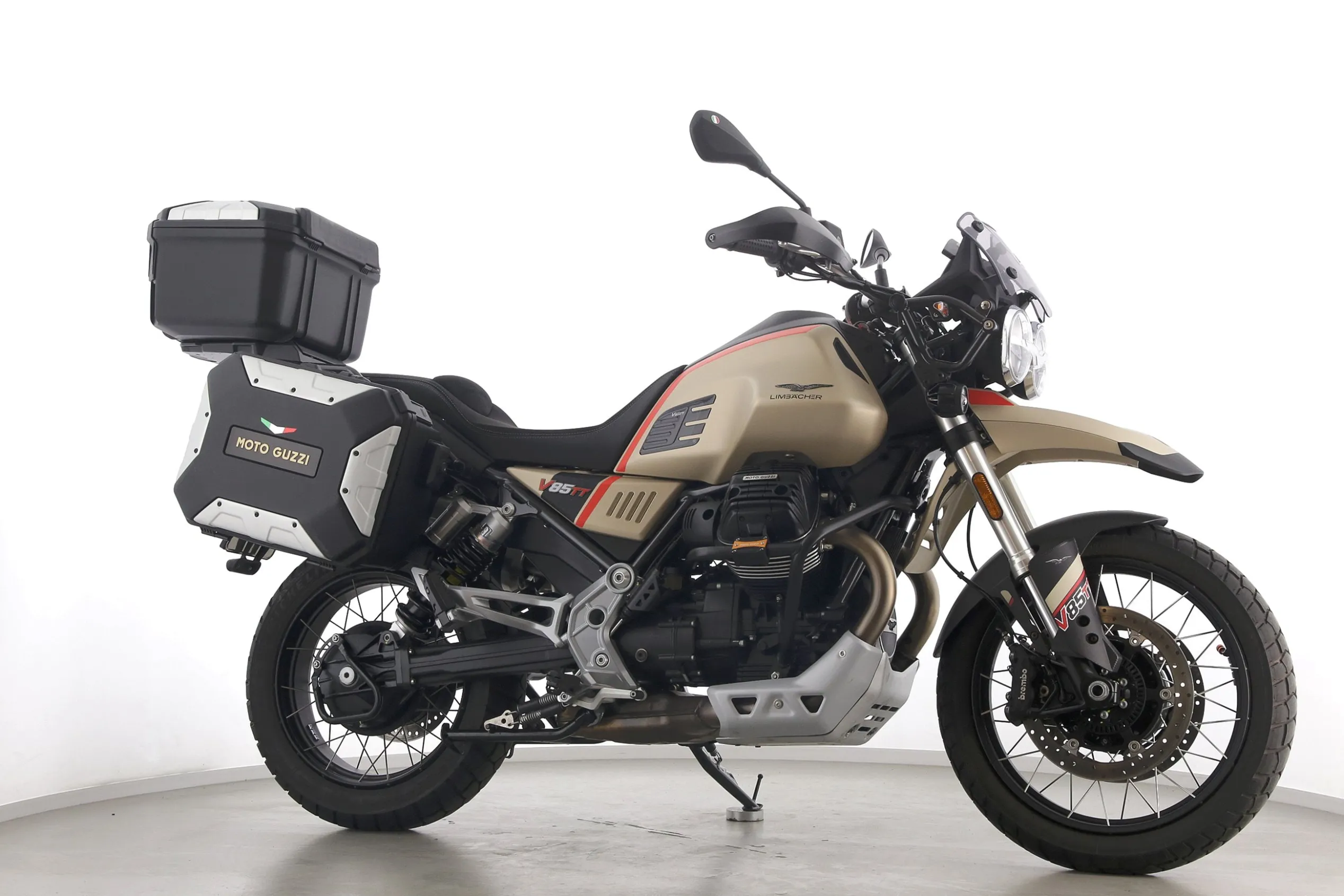 V85 TT TRAVEL