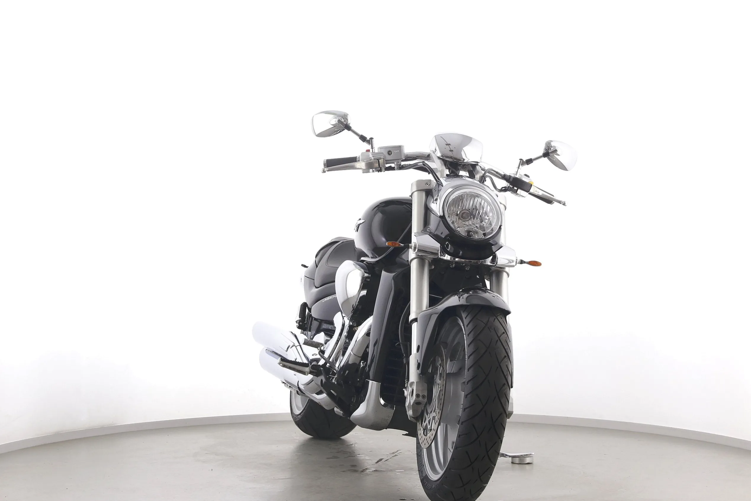 VZR M 1800 R INTRUDER