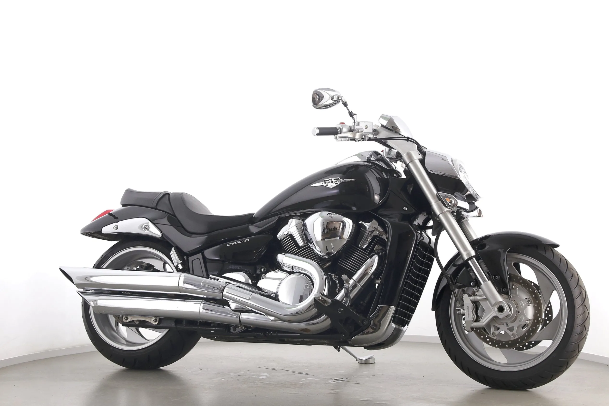 VZR M 1800 R INTRUDER