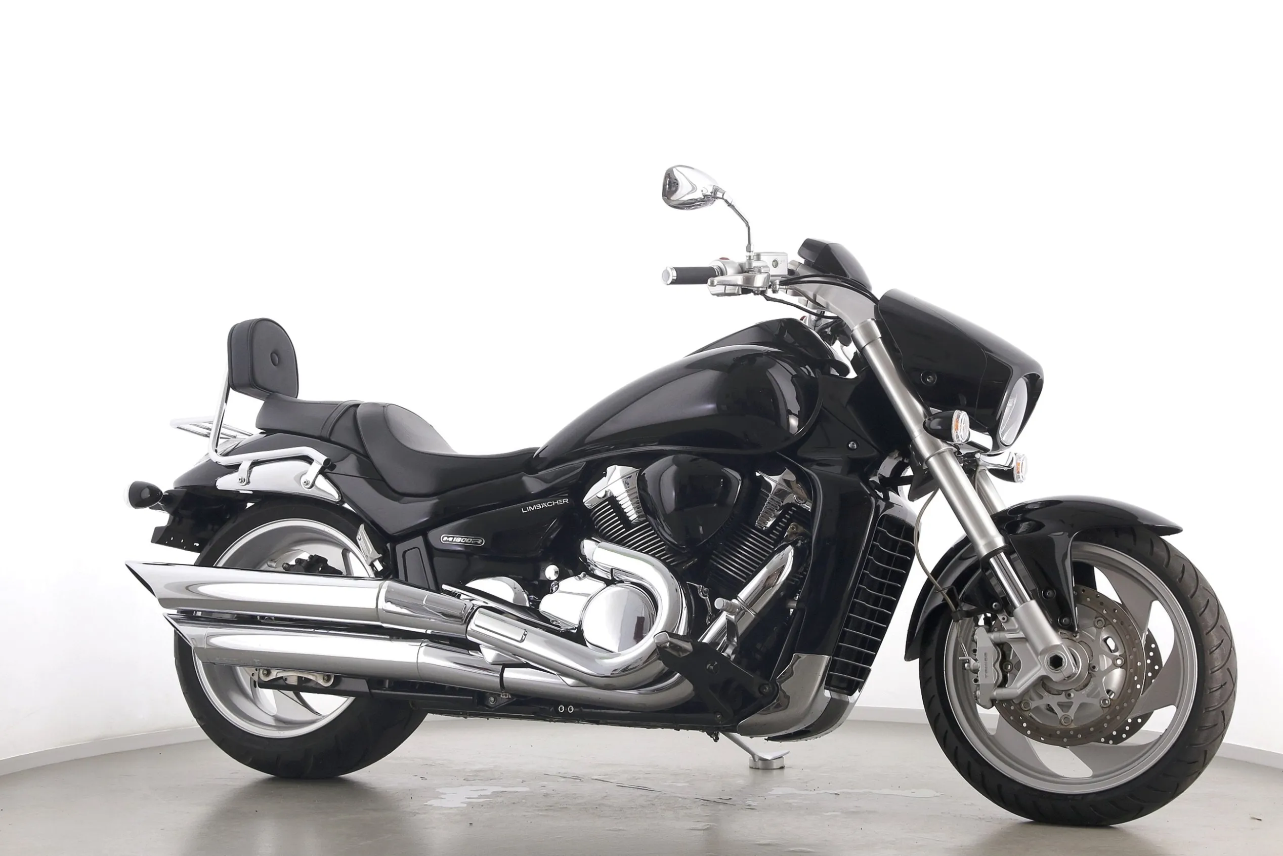 VZR M 1800 R INTRUDER