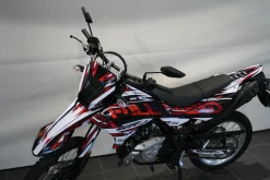 WR 125 R