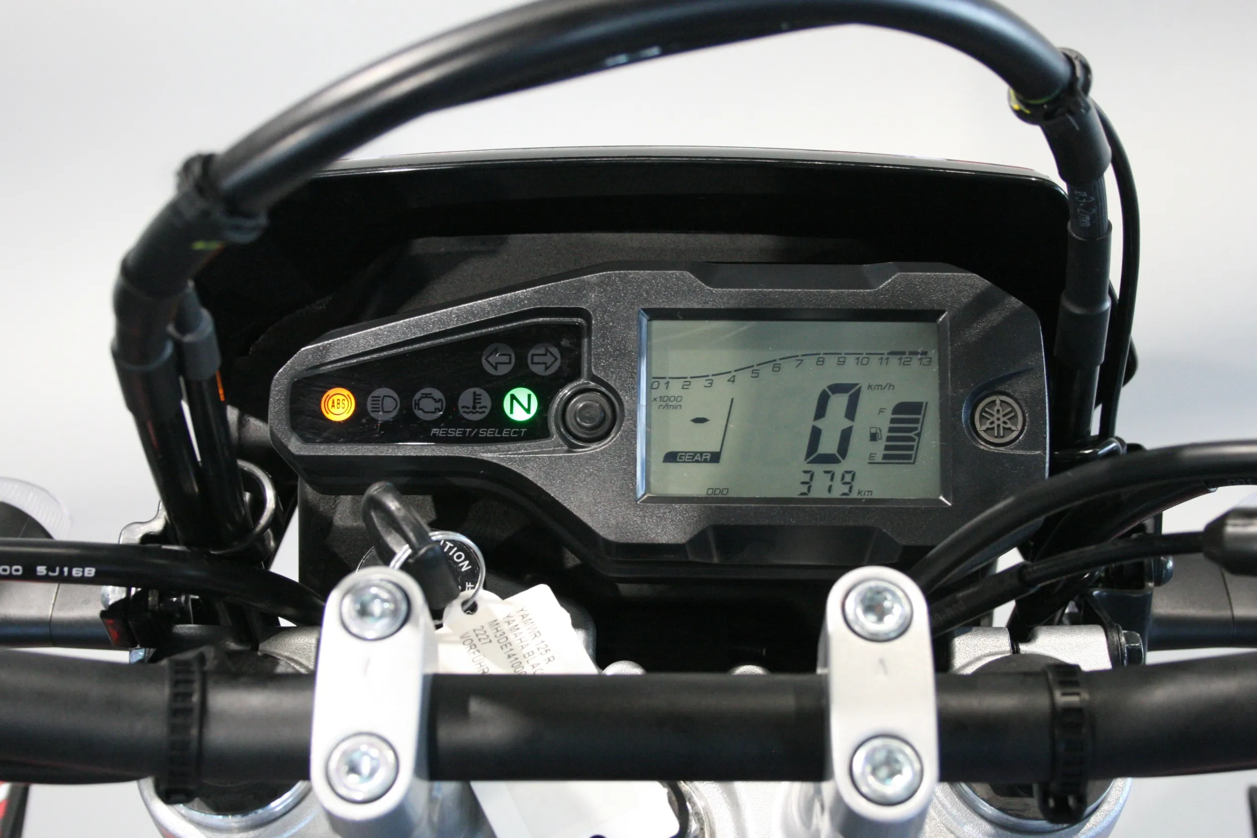 WR 125 R