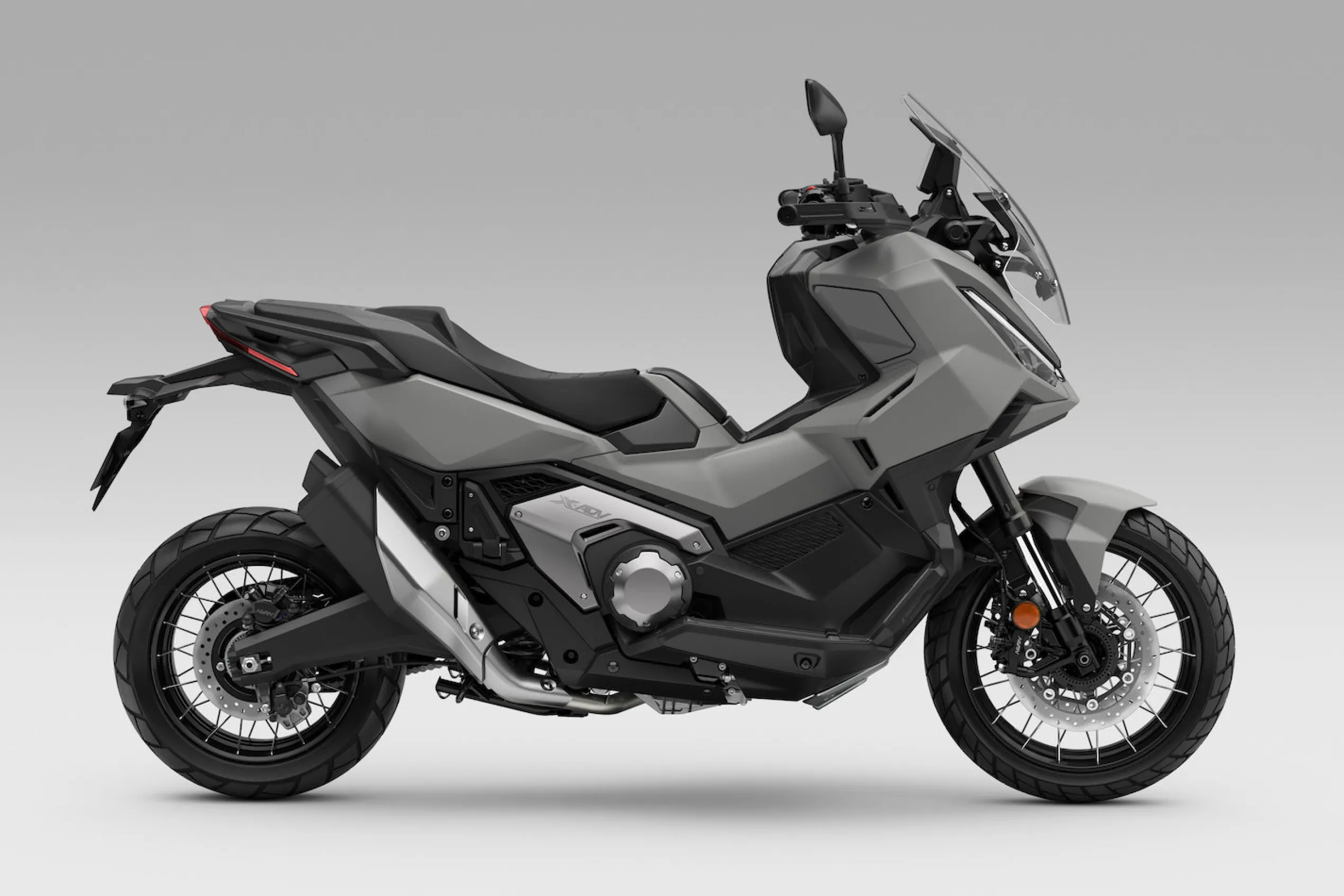 X ADV 2026