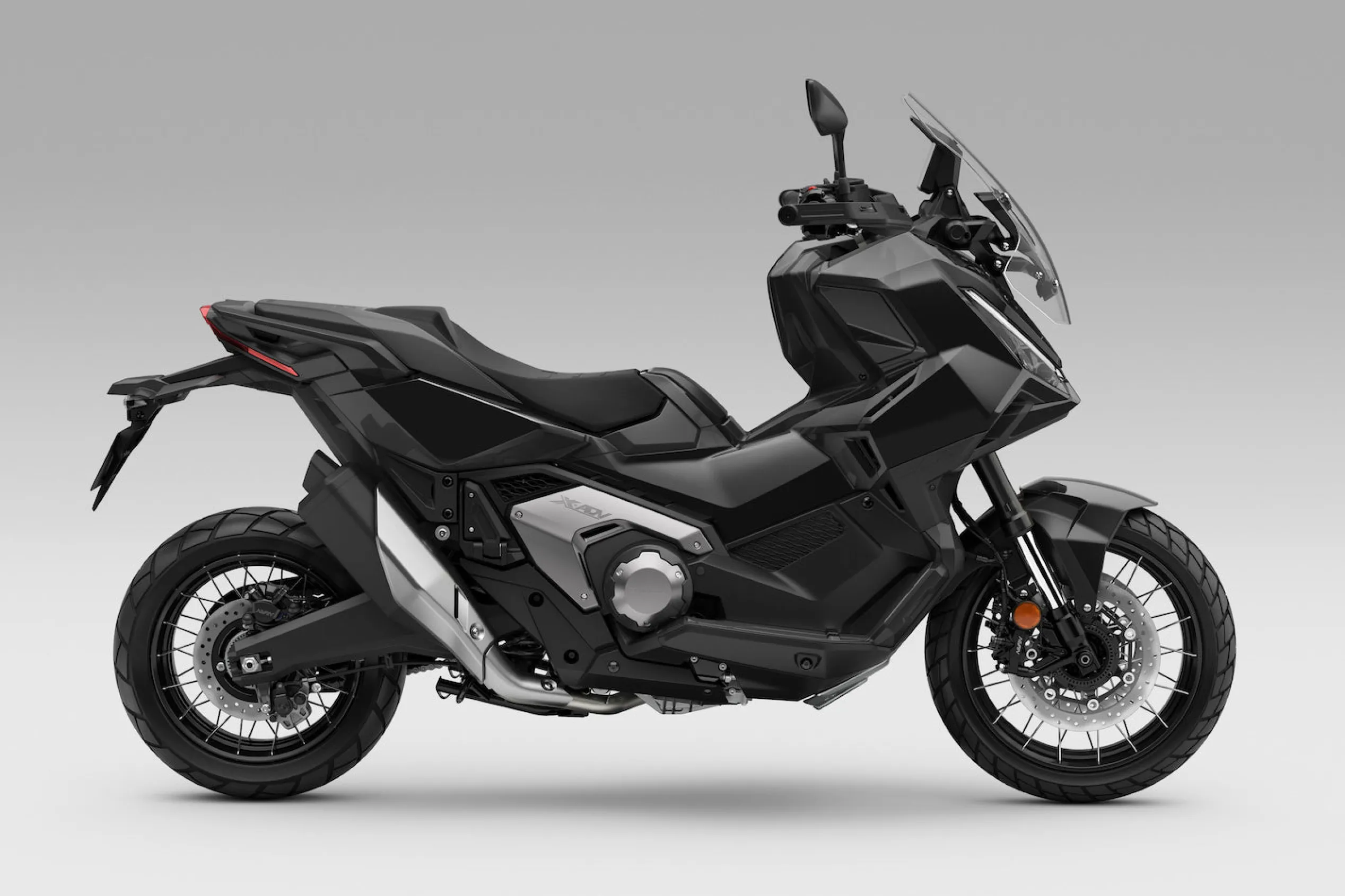X ADV 2026