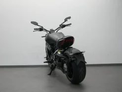X DIAVEL