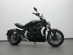 X DIAVEL