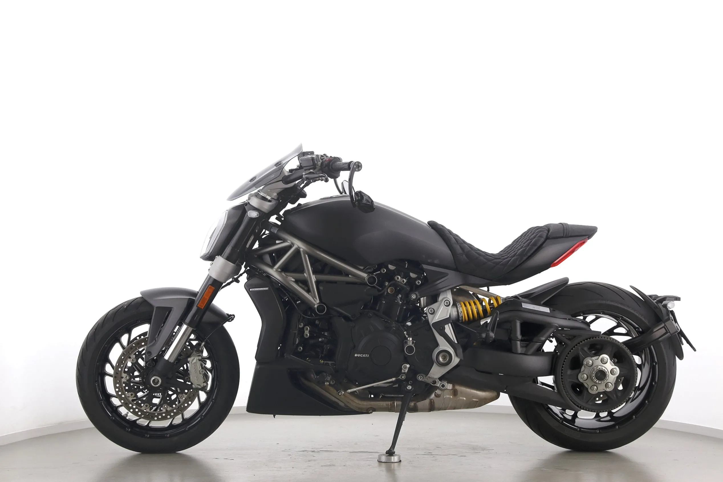 X DIAVEL