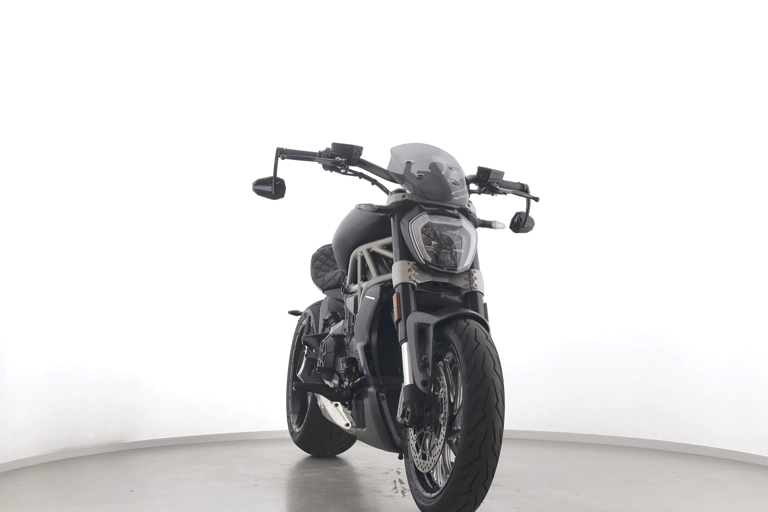 X DIAVEL