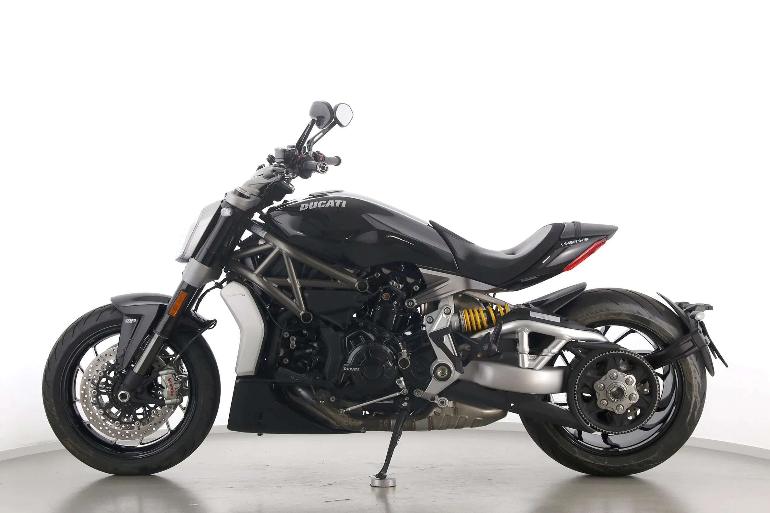X DIAVEL S