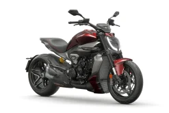 X DIAVEL V4