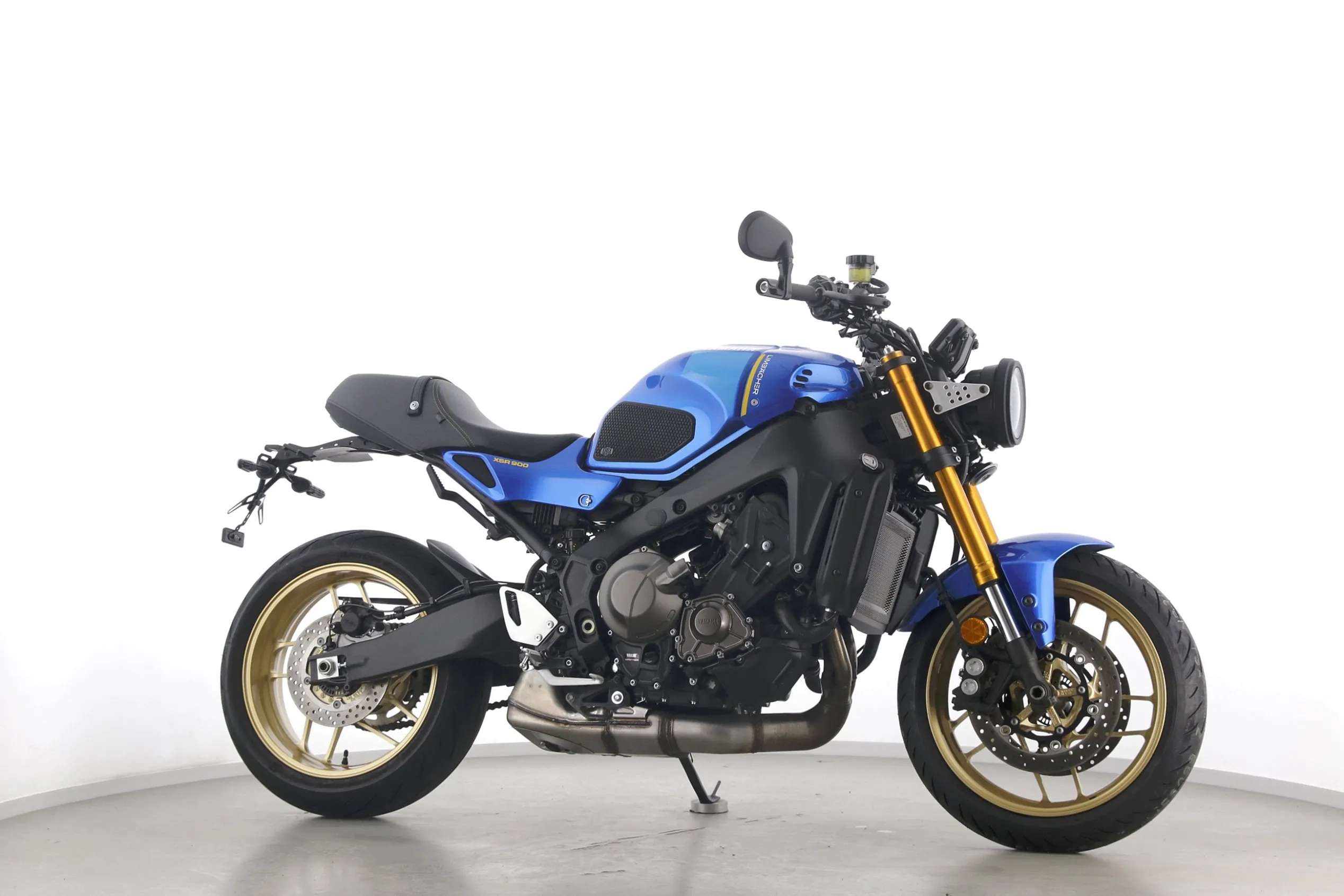 XSR 900